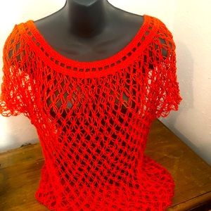 No brand and no size.  Looks like it would be a large. Orange cover blouse.